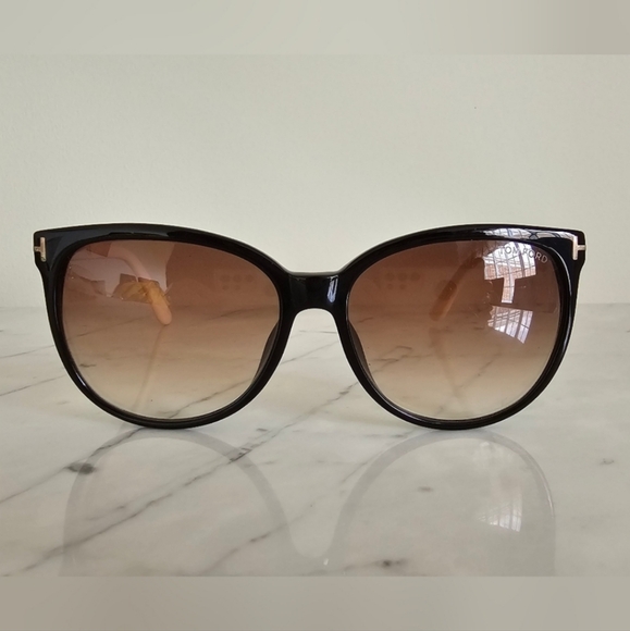 Authentic Tom Ford sunglasses - Picture 2 of 14